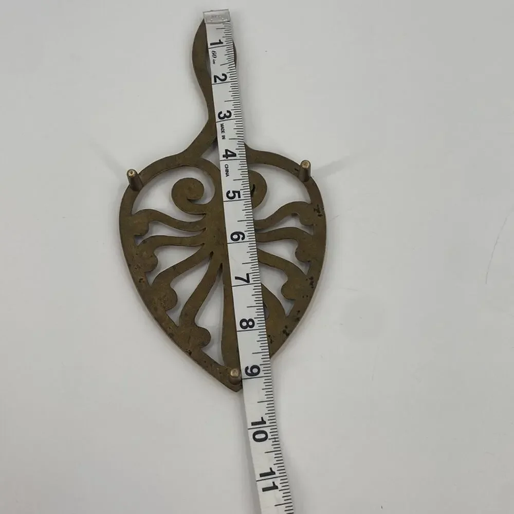 Vintage Wilton brass heart 3 foot trivet